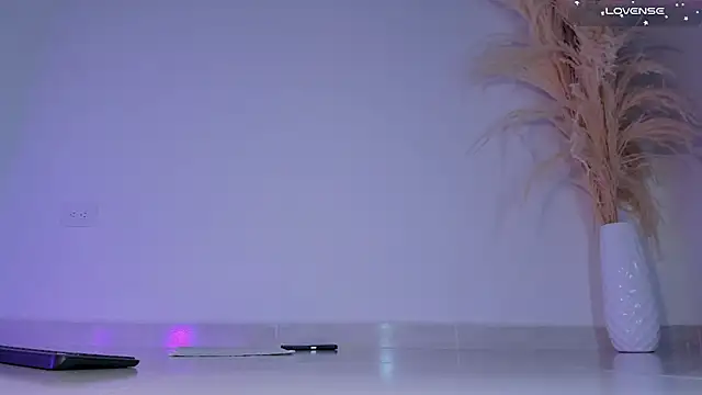 Katherinlevinee1 online show from 02-06-26, 07:28