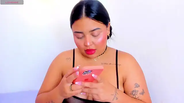 Emily cooper20 online show from 12-19-24, 05:29