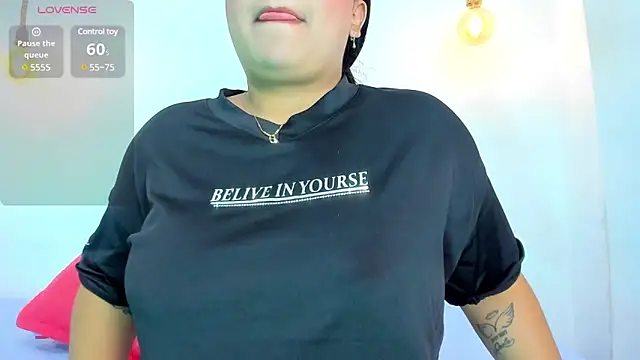 Emily cooper20 online show from 02-10-25, 07:17