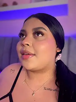 Emily cooper20 online show from 04-21-26, 02:51