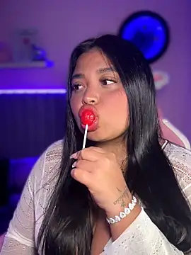 Emily cooper20 online show from 04-30-26, 01:56