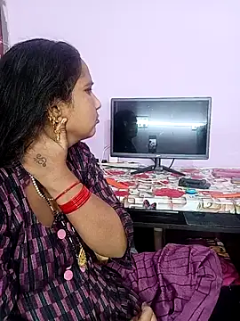 reemacouple007 online show from 02-03-26, 05:27