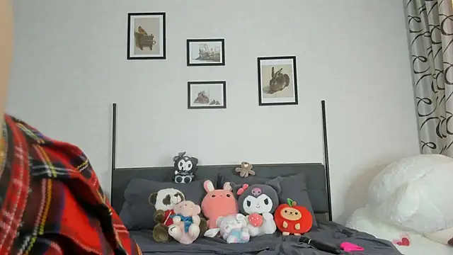 dolly ll online show from 03-18-25, 01:20