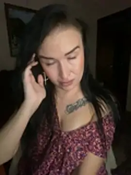 Roxana Bell online show from 07-30-26, 02:49