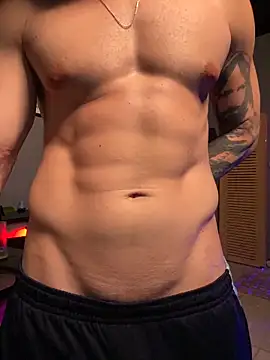 Snapshot of MachineDien chatting on 10-05-25, 01:37 MachineDien online show from 10-05-25, 01:37