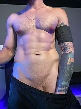 Snapshot of MachineDien chatting on 12-13-25, 10:48 MachineDien online show from 12-13-25, 10:48