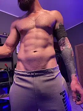 MachineDien online show from 05-15-26, 06:37