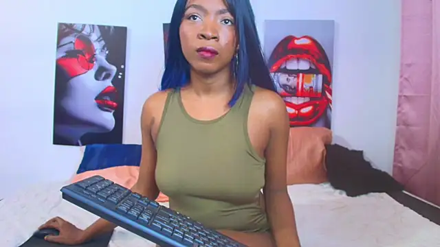 Snapshot of lexy_thomsom chatting on 12-16-25, 04:28 lexy thomsom online show from 12-16-25, 04:28