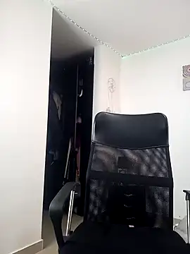 tata laima   online show from 02-04-25, 04:50