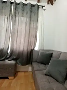 Snapshot of tata_laima__ chatting on 05-11-26, 02:45 tata laima online show from 05-11-26, 02:45