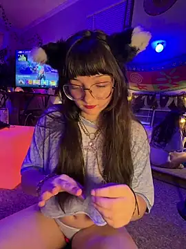 Snapshot of urpuppymoon chatting on 03-08-26, 05:00 urpuppymoon online show from 03-08-26, 05:00