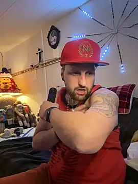 BobbyQ29 online show from 12-17-25, 02:06