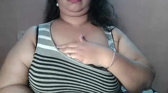 Ravina patil1 online show from 01-11-25, 09:57