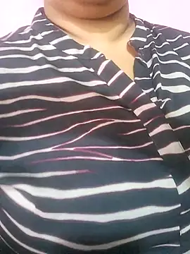 Ravina patil1 online show from 07-15-26, 12:54