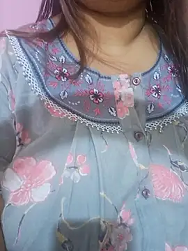 Ravina patil1 online show from 07-25-26, 05:38