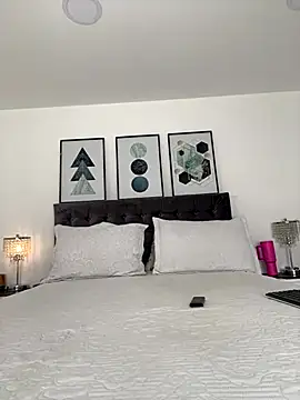 exoticcute online show from 11-30-25, 03:27