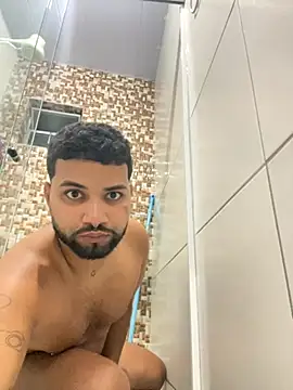 Snapshot of EuuupravcS2 chatting on 10-12-25, 01:59 EuuupravcS2 online show from 10-12-25, 01:59