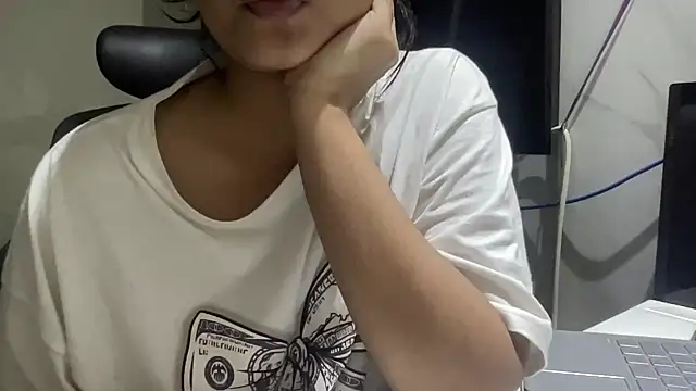 Snapshot of Indian_Diya08 chatting on 12-09-24, 06:03 Indian Diya08 online show from 12-09-24, 06:03