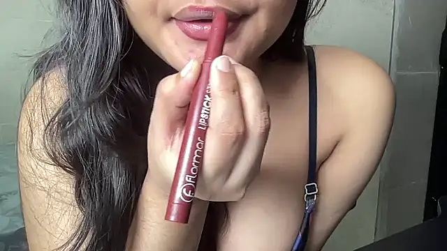 Snapshot of Indian_Diya08 chatting on 12-14-25, 06:01 Indian Diya08 online show from 12-14-25, 06:01