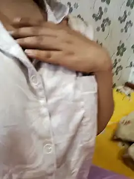 Snapshot of Indian_Diya08 chatting on 02-13-26, 06:37 Indian Diya08 online show from 02-13-26, 06:37