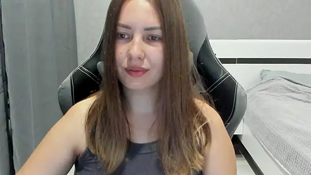 Mia shy1 online show from 07-24-26, 03:15