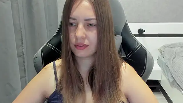 Mia shy1 online show from 07-31-26, 03:17