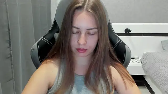 Mia shy1 online show from 08-03-26, 06:01