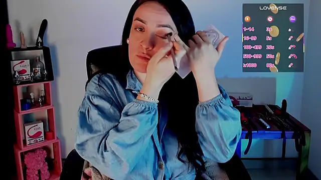 sara goodgirl13 online show from 09-18-25, 05:37