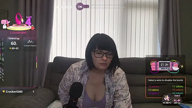 Snapshot of SquirtingIrishShannon chatting on 02-13-25, 01:15 SquirtingIrishShannon online show from 02-13-25, 01:15