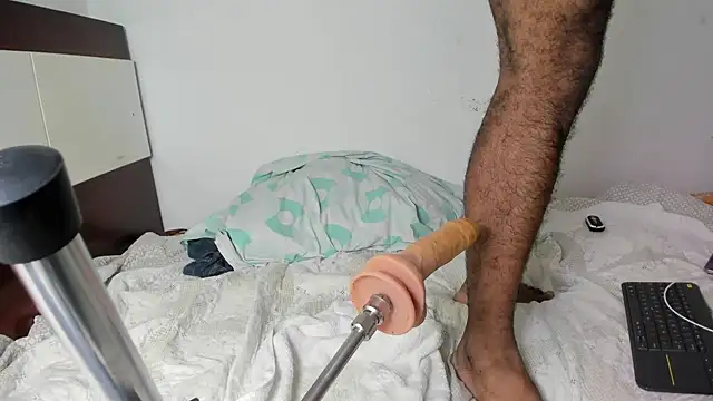 Snapshot of joe999cooper chatting on 01-09-25, 12:03 joe999cooper online show from 01-09-25, 12:03