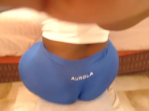 SALTRYHIPS29x online show from 06-18-26, 11:25