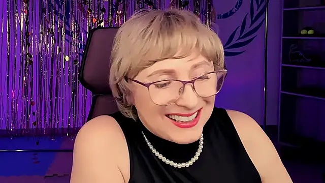 sugar vivien online show from 02-22-25, 03:25