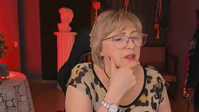 sugar vivien online show from 03-12-25, 12:04