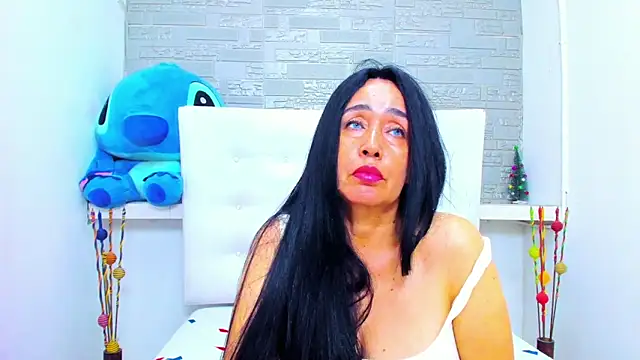 HorniestMilf online show from 12-21-25, 01:35