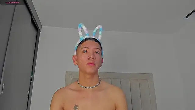 JulianRose 1 online show from 02-07-26, 11:36