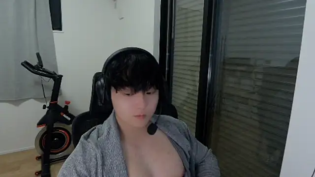 Tkcqcc online show from 10-23-25, 02:05