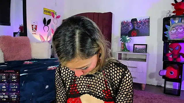 Snapshot of alisson_zafiro_ chatting on 02-10-25, 09:14 alisson zafiro online show from 02-10-25, 09:14