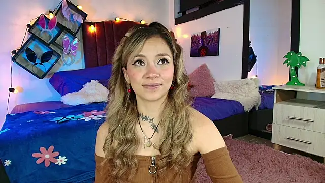 Snapshot of alisson_zafiro_ chatting on 03-07-25, 09:18 alisson zafiro online show from 03-07-25, 09:18