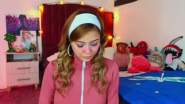 Snapshot of alisson_zafiro_ chatting on 10-09-25, 03:15 alisson zafiro online show from 10-09-25, 03:15