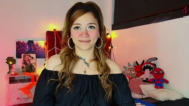 Snapshot of alisson_zafiro_ chatting on 10-24-25, 03:14 alisson zafiro online show from 10-24-25, 03:14