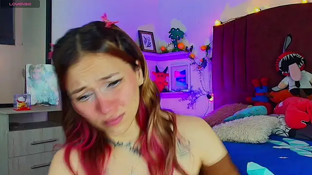 Snapshot of alisson_zafiro_ chatting on 11-15-25, 03:15 alisson zafiro online show from 11-15-25, 03:15