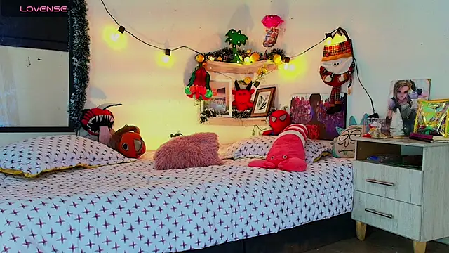 Snapshot of alisson_zafiro_ chatting on 12-03-25, 03:14 alisson zafiro online show from 12-03-25, 03:14