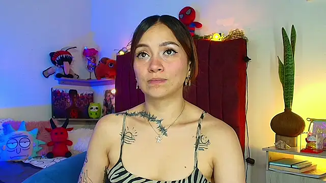 Snapshot of alisson_zafiro_ chatting on 03-08-26, 03:10 alisson zafiro online show from 03-08-26, 03:10