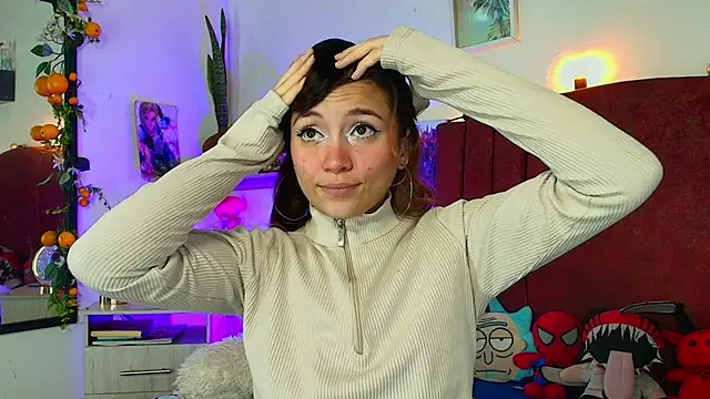 alisson zafiro  online show from 04-06-26, 06:25