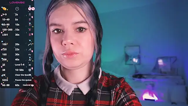 Lil Amelie online show from 10-16-25, 08:15