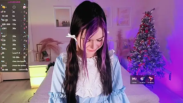 Lil Amelie online show from 12-14-25, 07:47