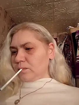 Minna Jeannie online show from 12-16-24, 03:40