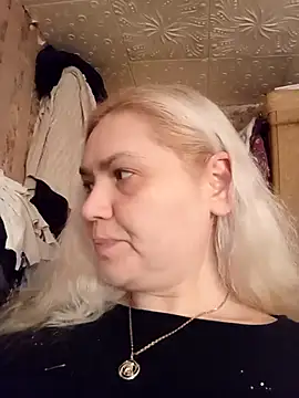 Minna Jeannie online show from 02-20-25, 03:34