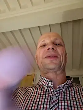 wedge75 online show from 03-22-26, 06:00