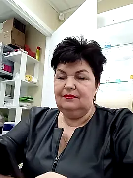 Snapshot of FantasyMichelle chatting on 01-25-25, 08:00 FantasyMichelle online show from 01-25-25, 08:00